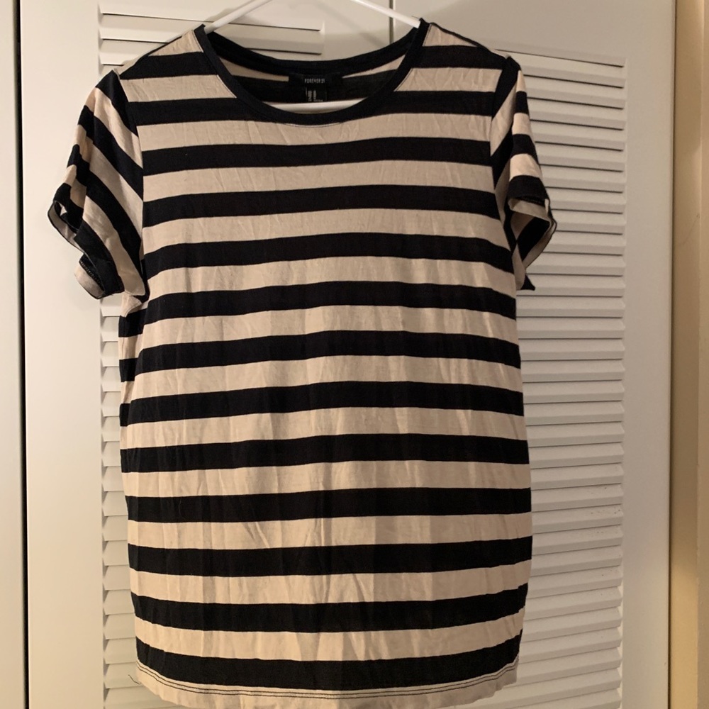 Forever 21 tan and black striped shirt size M